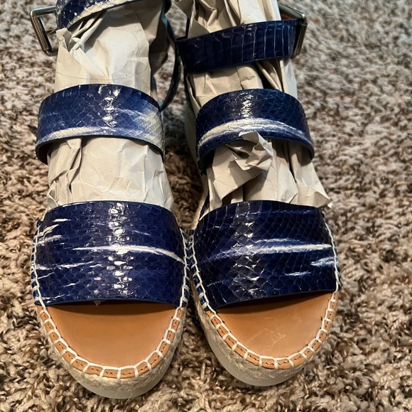 Sarto color blue size 6.5 leather - Picture 6 of 11